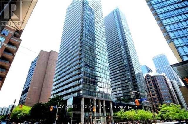 property at 37 Grosvenor St