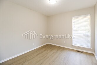 13341 NW 84th St in Yukon, OK - Foto de edificio - Building Photo