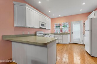 134 Franklin Ave in Ocean Grove, NJ - Building Photo - Building Photo
