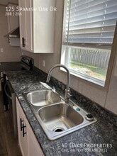 125 Spanish Oak Dr in Clemmons, NC - Building Photo - Building Photo