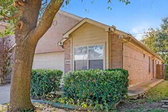 1208 Kielder Cir in Fort Worth, TX - Building Photo - Building Photo