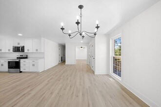 2603 Sunnydale Dr in Gadsden, AL - Building Photo - Building Photo