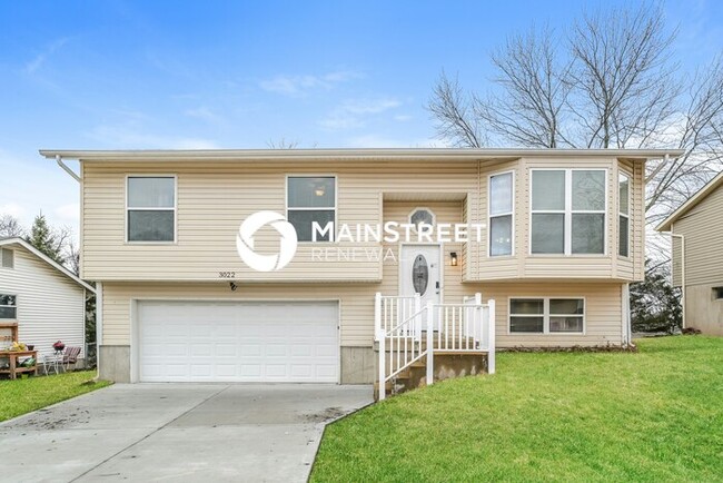 property at 3022 Brentmoor Dr