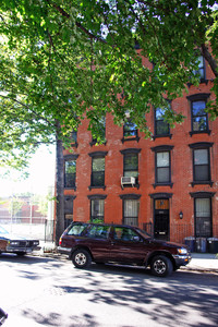 286 Pacific St in Brooklyn, NY - Foto de edificio - Building Photo