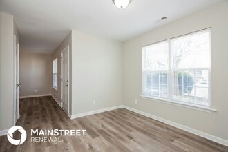 5 Sherbourne Ct in Greensboro, NC - Building Photo - Building Photo