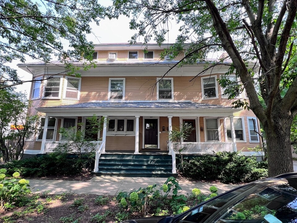 521 Hamilton St in Evanston, IL - Building Photo