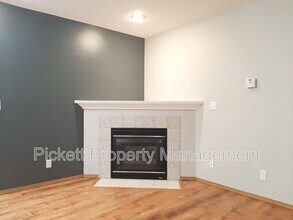 6272 Alexis Dr NE in Bremerton, WA - Building Photo - Building Photo