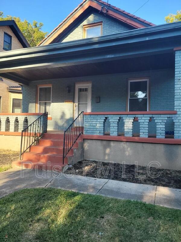 property at 2222 Oakland Ave