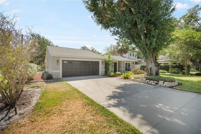 2 S Treasure Dr in Tampa, FL - Building Photo - Building Photo