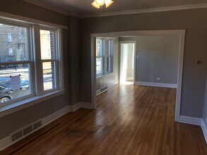 4101 W Barry Ave in Chicago, IL - Building Photo - Building Photo