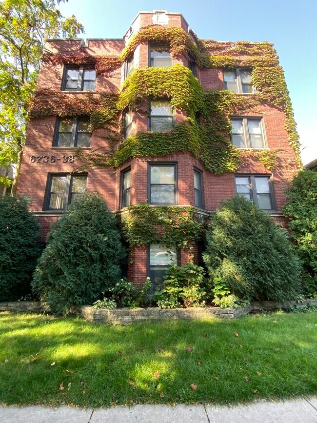 property at 6736.5 N Glenwood Ave