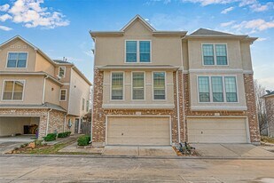 7816 Stoneyway Dr in Houston, TX - Building Photo