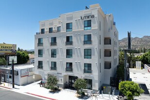 Lumina in Chatsworth, CA - Building Photo