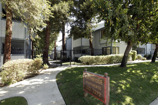 Northridge Apartments in Bakersfield, CA - Foto de edificio - Building Photo