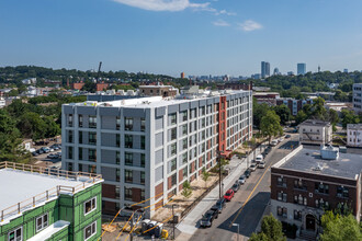 Amory Street Apartments in Boston, MA - Foto de edificio - Building Photo