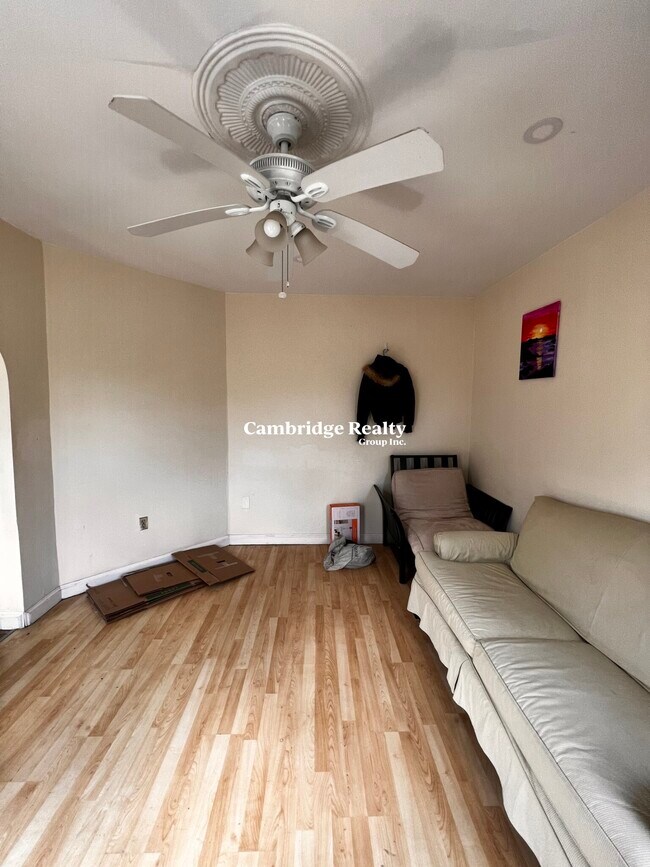 51 Porter Rd, Unit T in Cambridge, MA - Building Photo - Building Photo