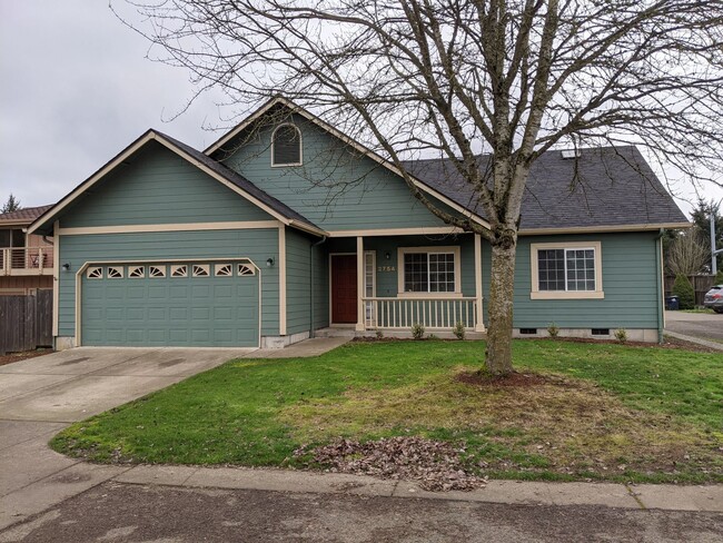 2754 Chad Dr in Eugene, OR - Building Photo - Building Photo