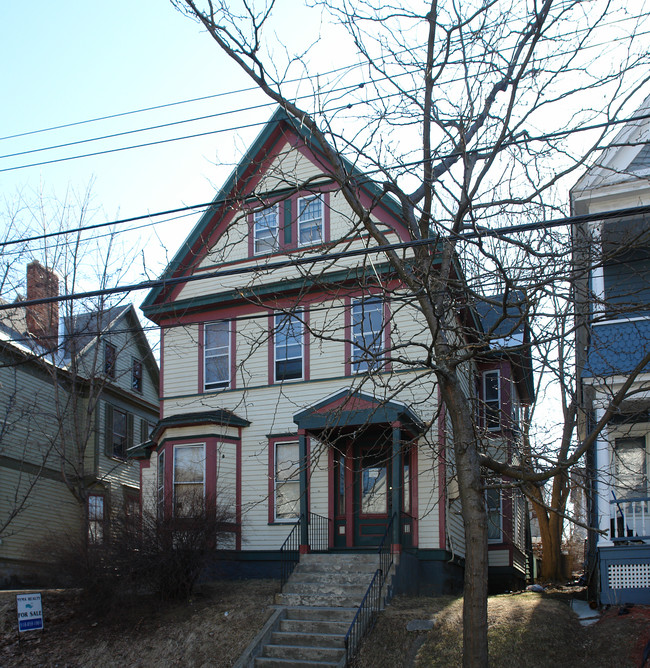 1054 University Pl in Schenectady, NY - Foto de edificio - Building Photo