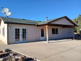 254 Gribble Dr in Canon City, CO - Building Photo