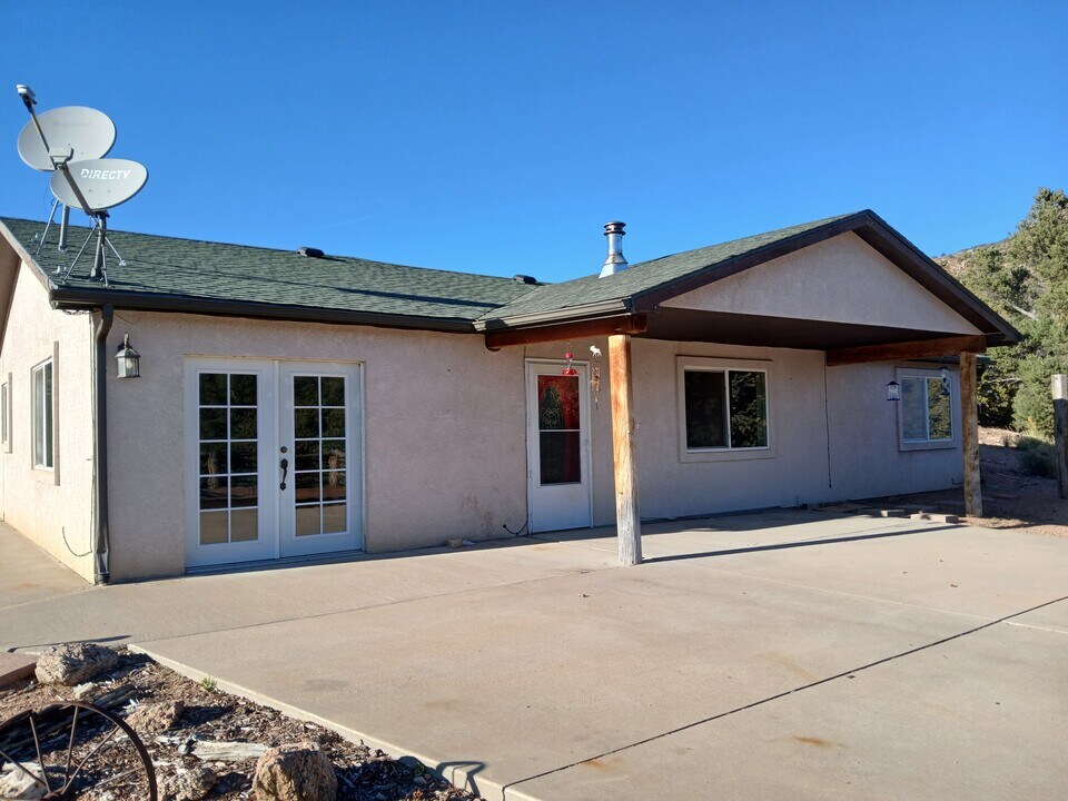 254 Gribble Dr in Canon City, CO - Building Photo