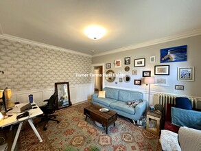 8A Forest St, Unit 5 in Cambridge, MA - Foto de edificio - Building Photo