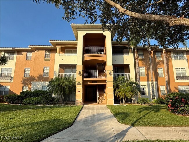 property at 3948 Pomodoro Cir
