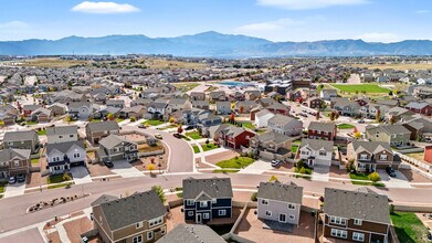 8830 Dry Needle Place in Colorado Springs, CO - Foto de edificio - Building Photo