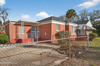 345 E 44th St in Jacksonville, FL - Building Photo - Building Photo