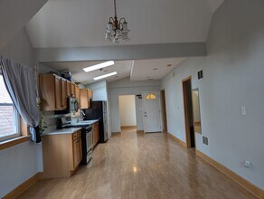 918 N Mozart St in Chicago, IL - Building Photo - Building Photo