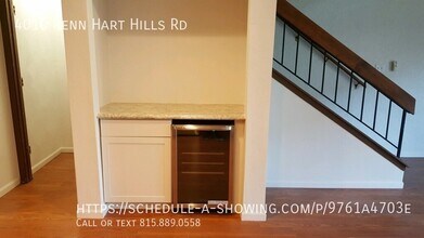 4010 Renn Hart Hills in Loves Park, IL - Building Photo - Building Photo