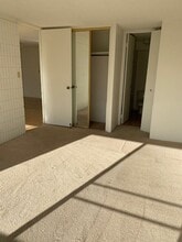 5095 Likini St in Honolulu, HI - Building Photo - Building Photo