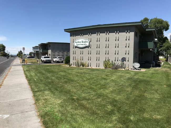 Garden Heights Apartments in Moses Lake, WA - Building Photo - Building Photo