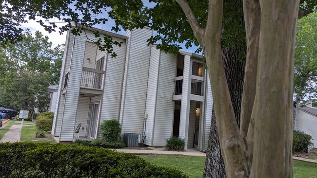 104 Parkview Blvd, Unit 104 in Mandeville, LA - Building Photo - Building Photo