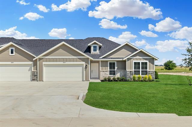 4030 Clovis St in Midlothian, TX - Foto de edificio - Building Photo