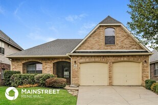 3016 Shoreline Dr in Burleson, TX - Building Photo