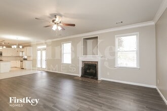 5520 Stevehaven Ln in Cumming, GA - Foto de edificio - Building Photo