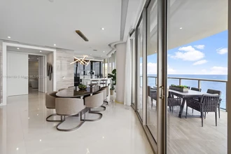 9703 Collins Ave, Unit 1800 in Bal Harbour, FL - Building Photo - Building Photo
