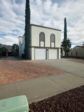704 Espolon Dr in El Paso, TX - Building Photo - Building Photo
