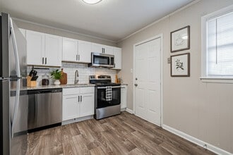 Villas Northpoint/Southpoint Apartments in Spring Lake, NC - Foto de edificio - Building Photo