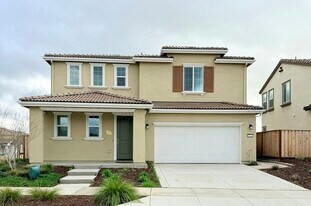 5242 Upton Ave in Tracy, CA - Building Photo