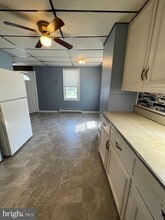 4 S Farquhar St in Union Bridge, MD - Foto de edificio - Building Photo