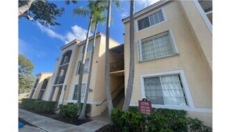 1721 Village Blvd in West Palm Beach, FL - Building Photo
