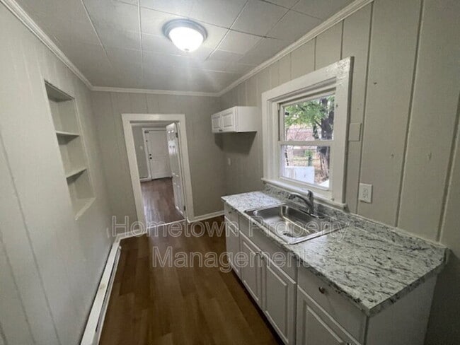 property at 663 E Market St