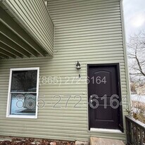 3536 Old Valley View Dr in Knoxville, TN - Building Photo