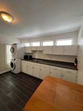 164 Wall St, Unit 101 in Corning, NY - Foto de edificio - Building Photo