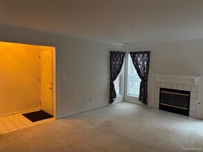 28518 Carlton Way Dr in Novi, MI - Building Photo - Building Photo