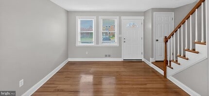 8303 Ridgely Oak Rd in Parkville, MD - Building Photo - Building Photo