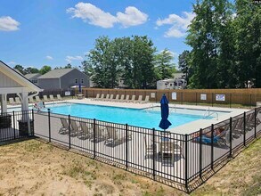 152 Woodmere Dr in Lugoff, SC - Building Photo - Building Photo