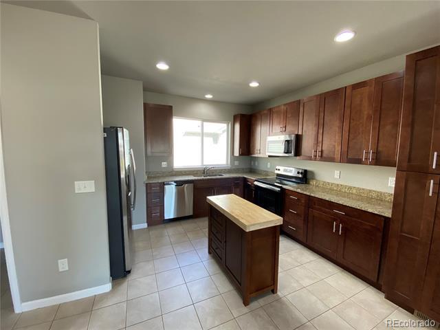 11250 Florence St in Commerce City, CO - Building Photo - Building Photo