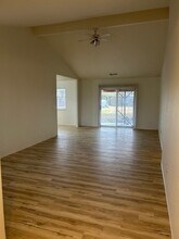 1771 Tanglewood Ln in Medford, OR - Building Photo - Building Photo